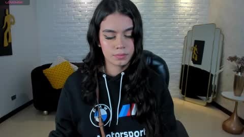 Vero online show from 02.11.25