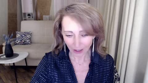 Helen online show from 01.15.25