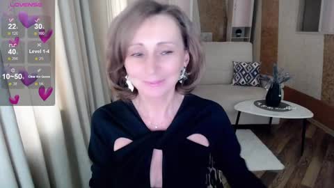 Helen online show from 02.11.25