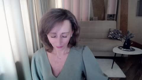 Helen online show from 02.19.25