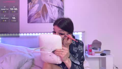 Vivi online show from 09.25.25