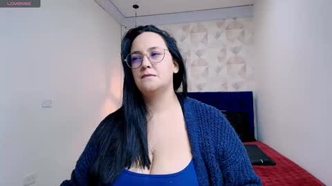 veroniicabbw online show from 12.18.24