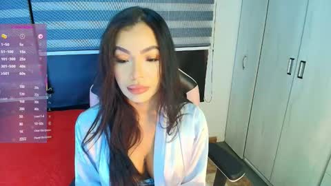 Veronikali online show from 10.20.25