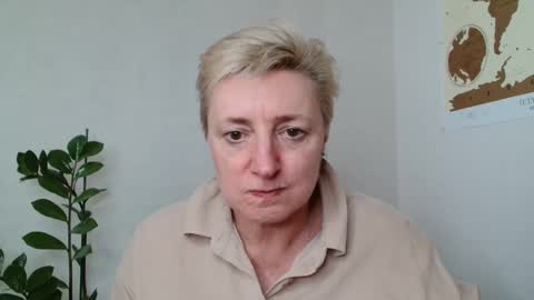 Snapshot of verony_ chatting on 03.11.25 verony_ online show from 03.11.25