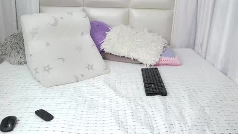 Vernica online show from 03.05.25