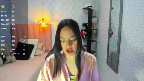 Snapshot of verostone1 chatting on 09.20.25 VEROS online show from 09.20.25