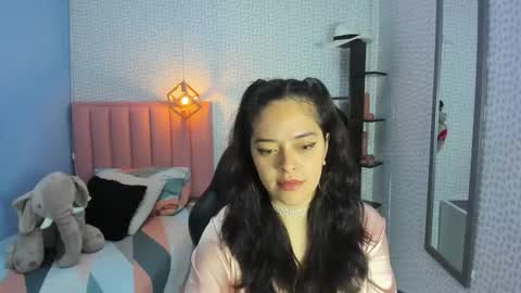 Snapshot of verostone1 chatting on 09.22.25 VEROS online show from 09.22.25