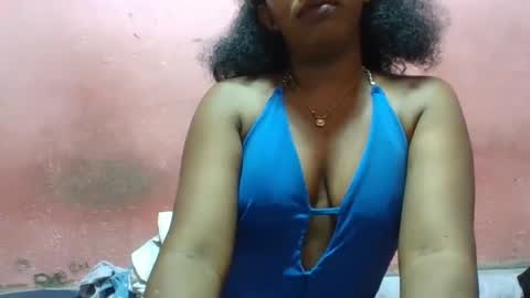 verronique1511 online show from 02.05.25