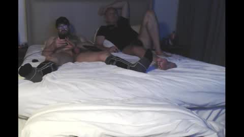 Snapshot of vers4fun37 chatting on 01.04.25 Vers4Fun82 online show from 01.04.25