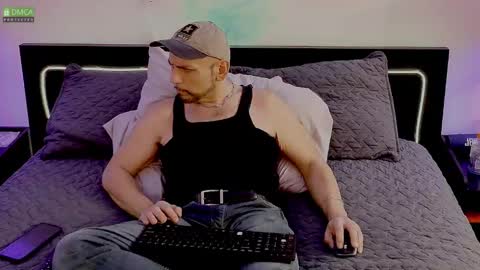 Snapshot of verspig7 chatting on 02.26.25 VersPig7 online show from 02.26.25