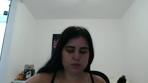 Snapshot of veruca99 chatting on 11.02.25 veruca99 online show from 11.02.25