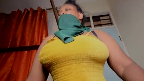 Snapshot of verygoodbadgirl_ebony chatting on 02.24.26 verygoodbadgirl_ebony online show from 02.24.26