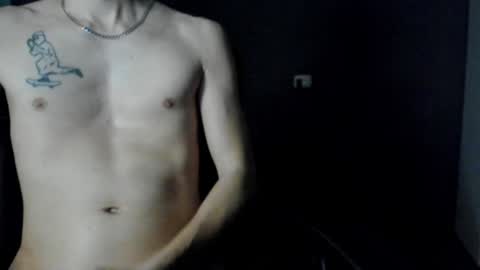 Snapshot of veryslim chatting on 01.28.25 Arch online show from 01.28.25