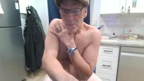 Snapshot of verysmallpeni chatting on 01.01.25 verysmallpeni online show from 01.01.25