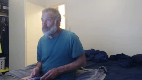 hairy man online show from 02.24.25
