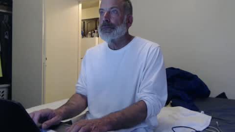 hairy man online show from 03.05.25