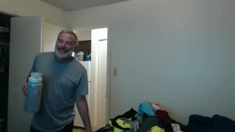 Snapshot of veryveryhairmanindenver chatting on 02.08.26 hairy man online show from 02.08.26