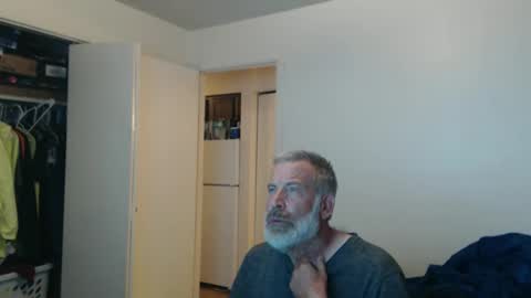 Snapshot of veryveryhairmanindenver chatting on 02.17.26 hairy man online show from 02.17.26