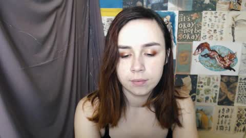 veryveryvery_shy online show from 12.07.24