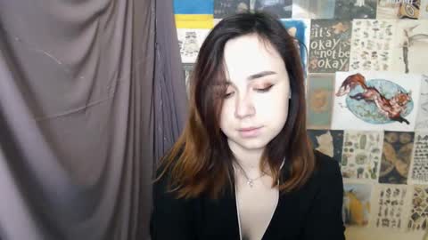 veryveryvery_shy online show from 12.10.24