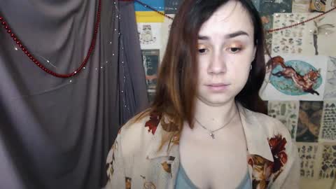 veryveryvery_shy online show from 12.21.24