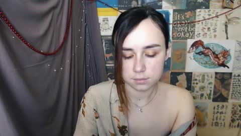 veryveryvery_shy online show from 12.21.24