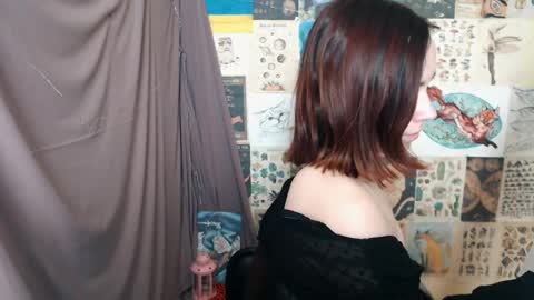 veryveryvery_shy online show from 01.29.25