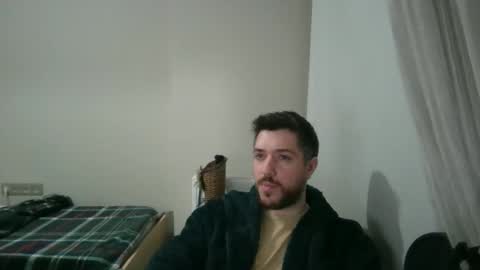 Snapshot of vesikalik2 chatting on 11.30.25 vesikalik2 online show from 11.30.25