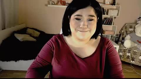 Snapshot of vi__vixen chatting on 03.08.25 Vi Vixen online show from 03.08.25