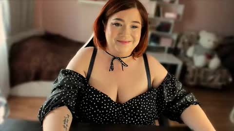 Snapshot of vi__vixen chatting on 09.27.25 Vi Vixen online show from 09.27.25