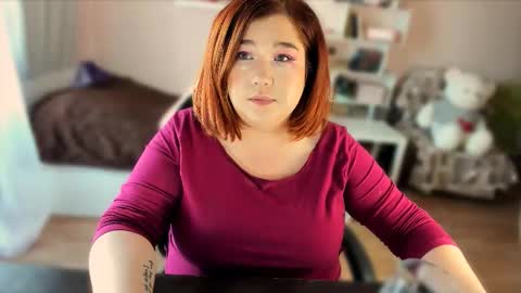 Snapshot of vi__vixen chatting on 09.28.25 Vi Vixen online show from 09.28.25