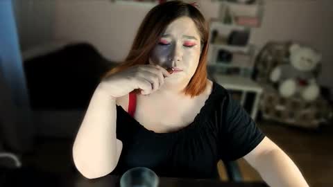 Snapshot of vi__vixen chatting on 10.26.25 Vi Vixen online show from 10.26.25