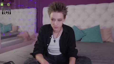 Via online show from 01.18.25