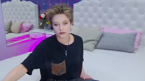 Via online show from 03.04.25