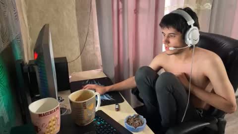 Snapshot of vialeras chatting on 10.01.25 vialeras online show from 10.01.25