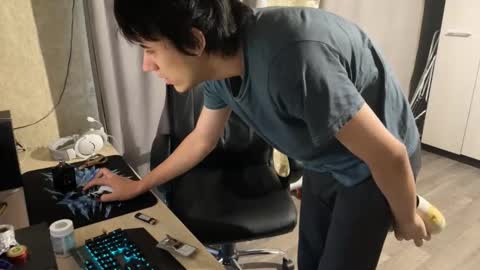 Snapshot of vialeras chatting on 10.08.25 vialeras online show from 10.08.25