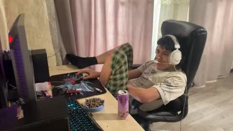 Snapshot of vialeras chatting on 10.12.25 vialeras online show from 10.12.25