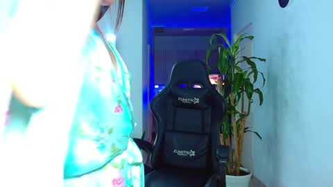 Ariana  online show from 03.02.25