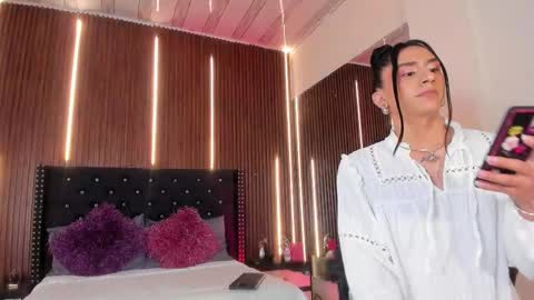 Ariana  online show from 03.14.26