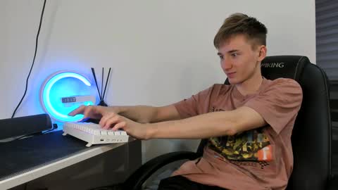 vibemygirl online show from 12.05.24