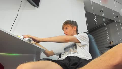 vibemygirl online show from 02.06.25