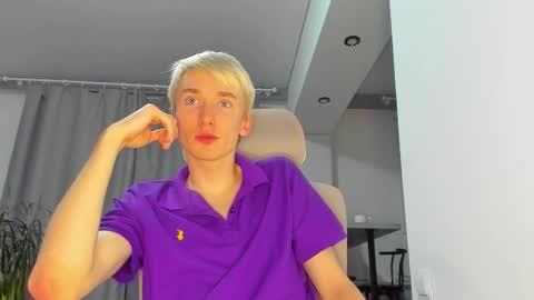 vibemygirl online show from 11.10.25