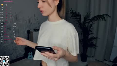 Mikky online show from 12.08.24
