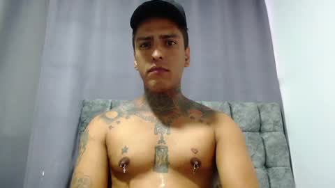 Snapshot of vicctorzc chatting on 06.09.26 Victor cardenas online show from 06.09.26