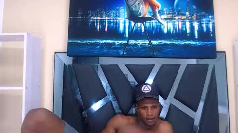 Snapshot of vicent_bronk chatting on 12.06.24 Vicent online show from 12.06.24