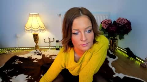ViciousQueenu can call me Laura online show from 01.27.25