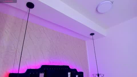 Snapshot of vick_daves chatting on 10.08.25 vick_daves online show from 10.08.25