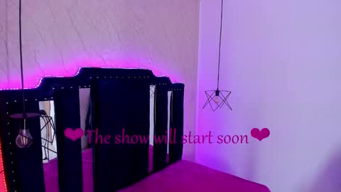 Snapshot of vick_daves chatting on 10.10.25 vick_daves online show from 10.10.25