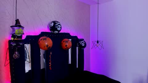 Snapshot of vick_daves chatting on 11.01.25 vick_daves online show from 11.01.25