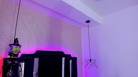 Snapshot of vick_daves chatting on 11.05.25 vick_daves online show from 11.05.25